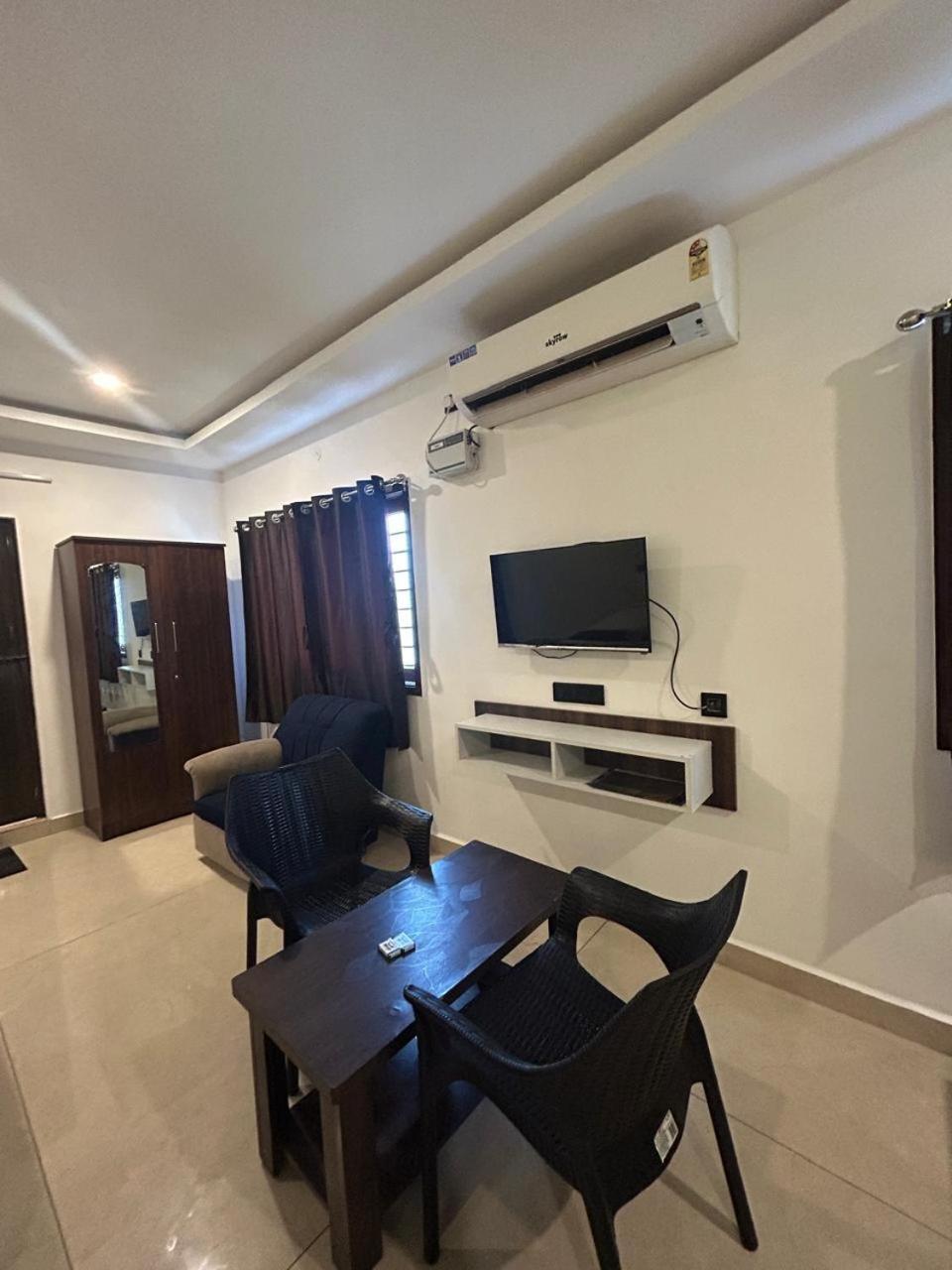 The Ocean Grand Hotell Pondicherry Exteriör bild